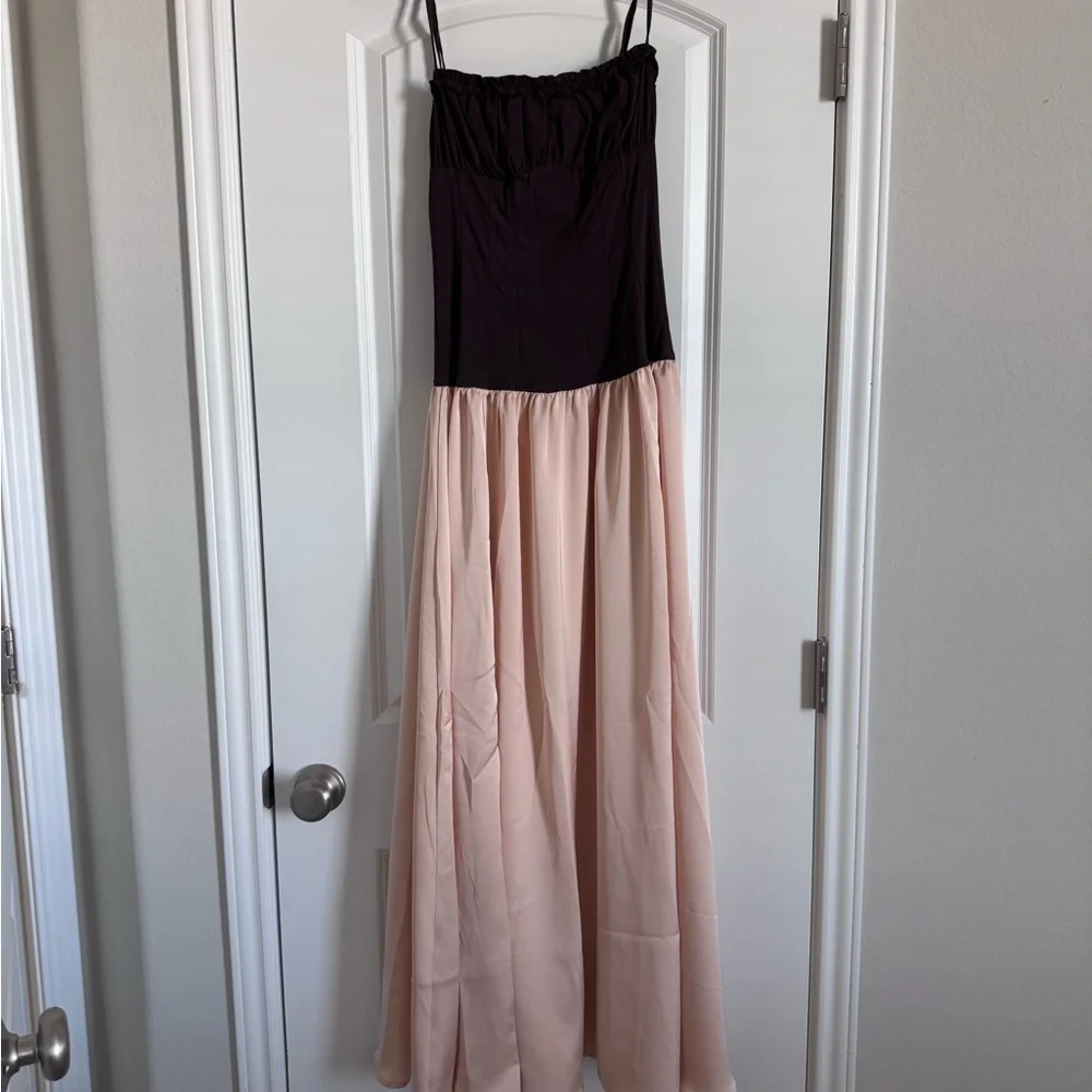 NWT WeWoreWhat Ruffle Corset Maxi Dress in Chestnut & Blush - Picture 4 of 7